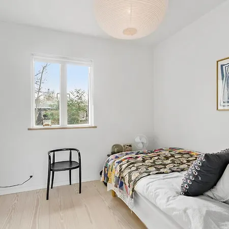 Gorgeous In With Kitchen Feriehus *